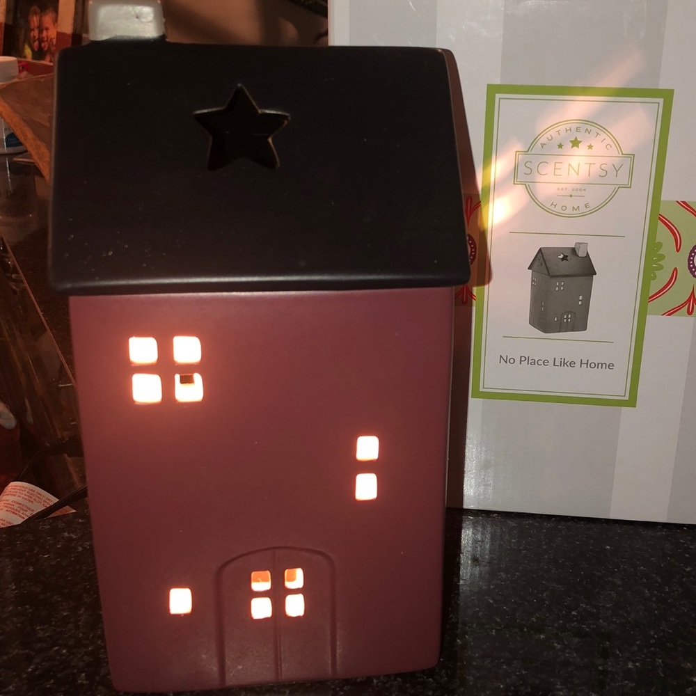 Scentsy 3piece full size warmer